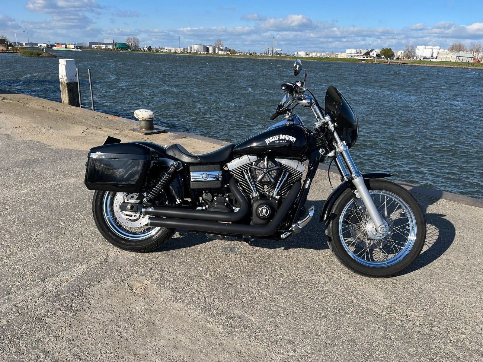 Harley Davidson FXDB Street Bob, Motoren, 2 cilinders, Chopper, Bedrijf, 1585 cc