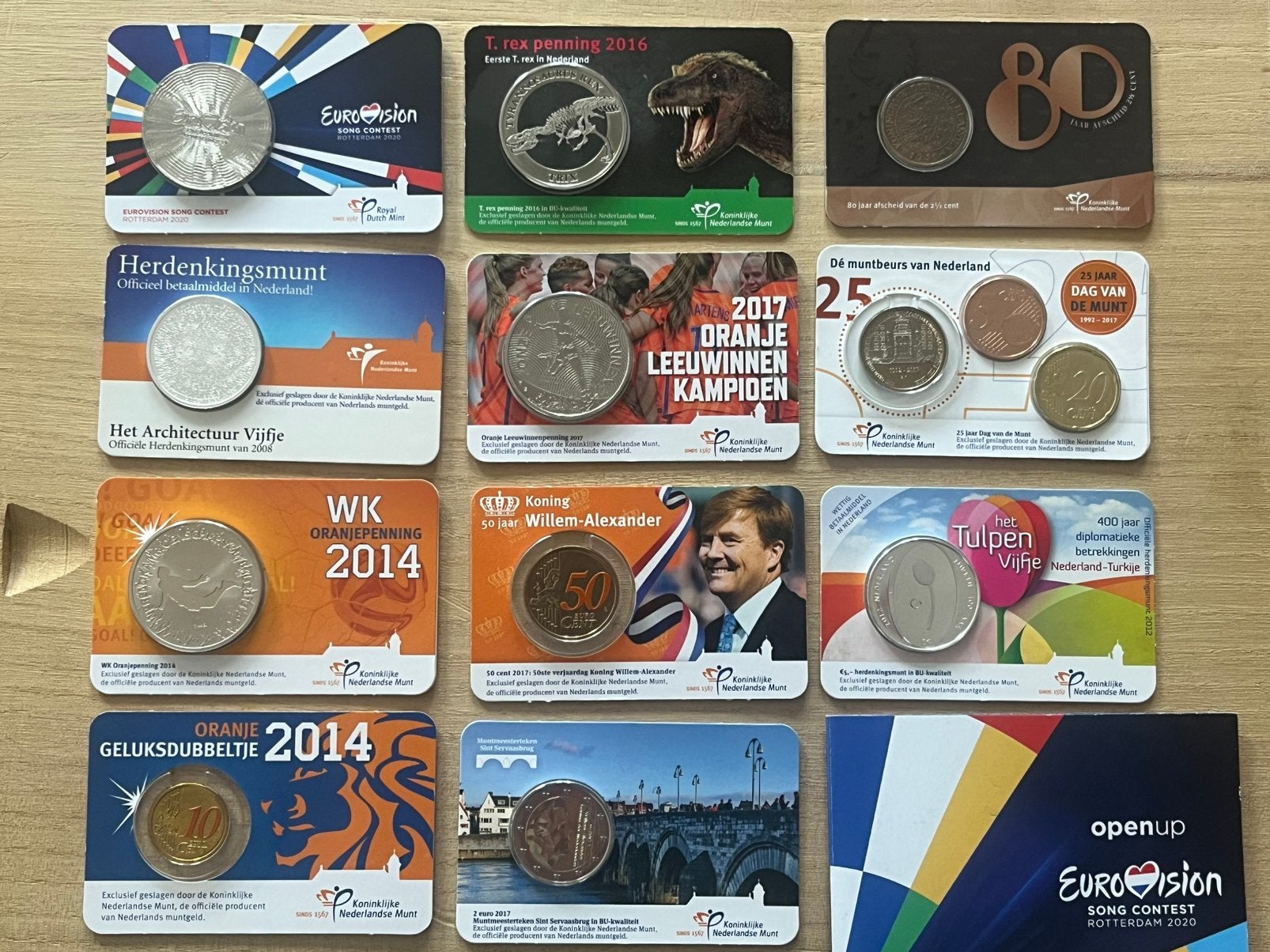 11 verschillende Nederlandse coincards herdenkingsmunten KNM, Postzegels en Munten, Munten | Nederland, Verzenden, Koningin Beatrix