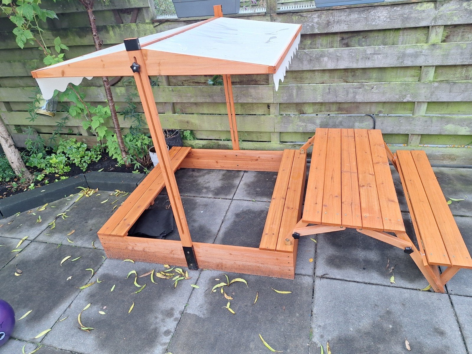 Zandbak met picknicktafel en zonnescherm - Nieuw!, Ophalen, Nieuw