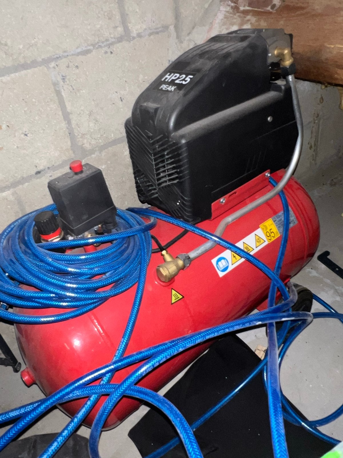 FIAC HP2.5 Compressor met Parkside Gereedschapset, Ophalen, Zo goed als nieuw