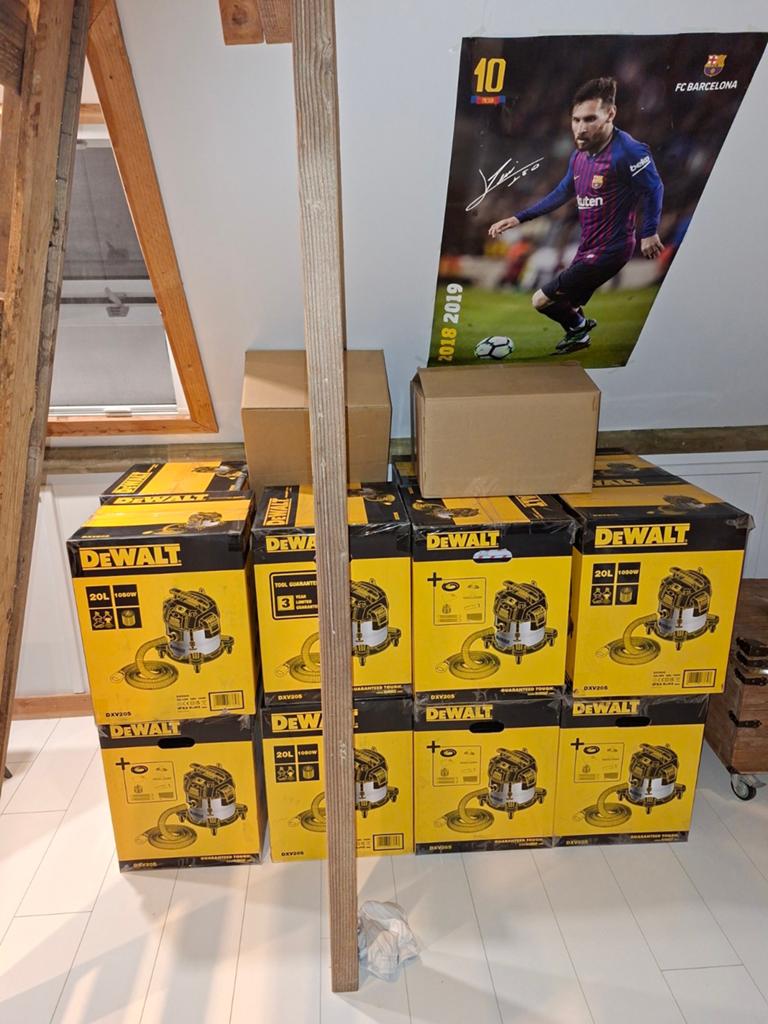 Dewalt Stofzuigers NIEUW 20L, Doe-het-zelf en Verbouw, Gereedschap | Overige machines, Nieuw, Ophalen of Verzenden