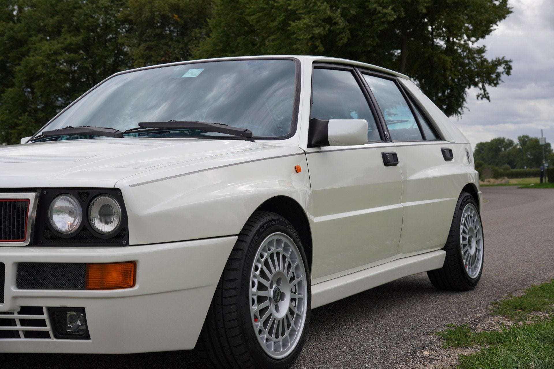 Lancia Delta 2.0-16V HF Integrale Evoluzione II Bianco Perla, foto 11