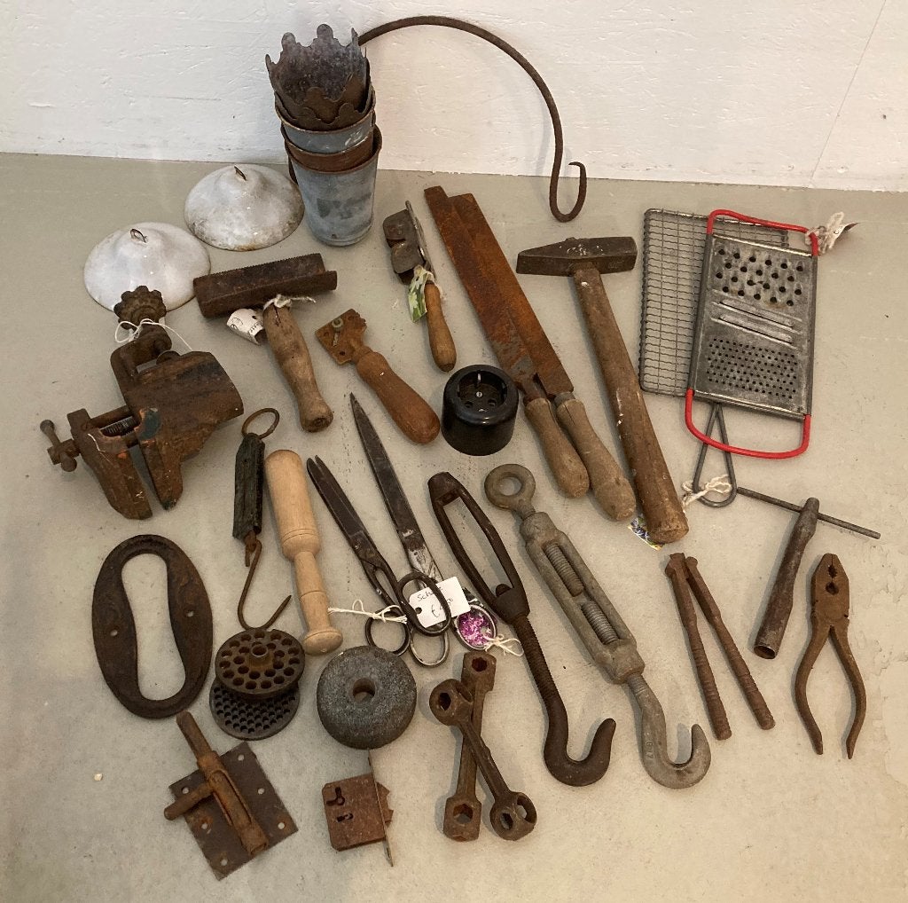 Brocante oud gereedschap o.a.: haken - schaar - sleutels, Antiek en Kunst, Ophalen of Verzenden