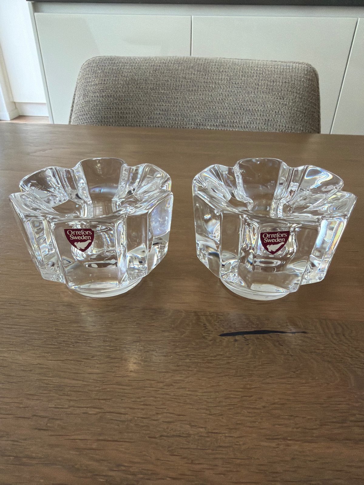 Set van 2 Orrefors Sweden kaarsenhouder/kandelaar, Overige merken, Waxinelichthouder, Ophalen of Verzenden, Glas