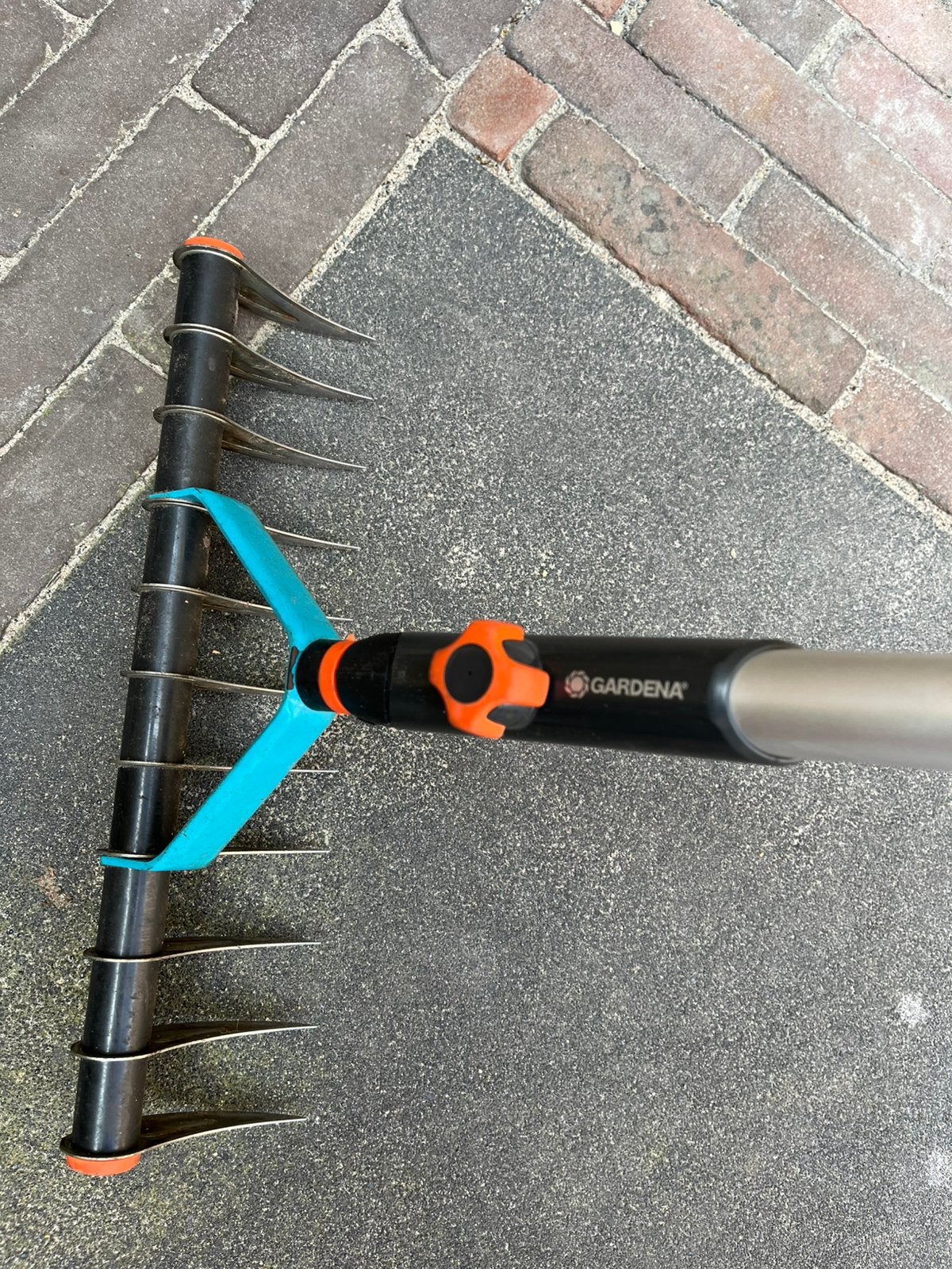 Gardena verticuteerhark, Tuin en Terras, Ophalen, Zo goed als nieuw