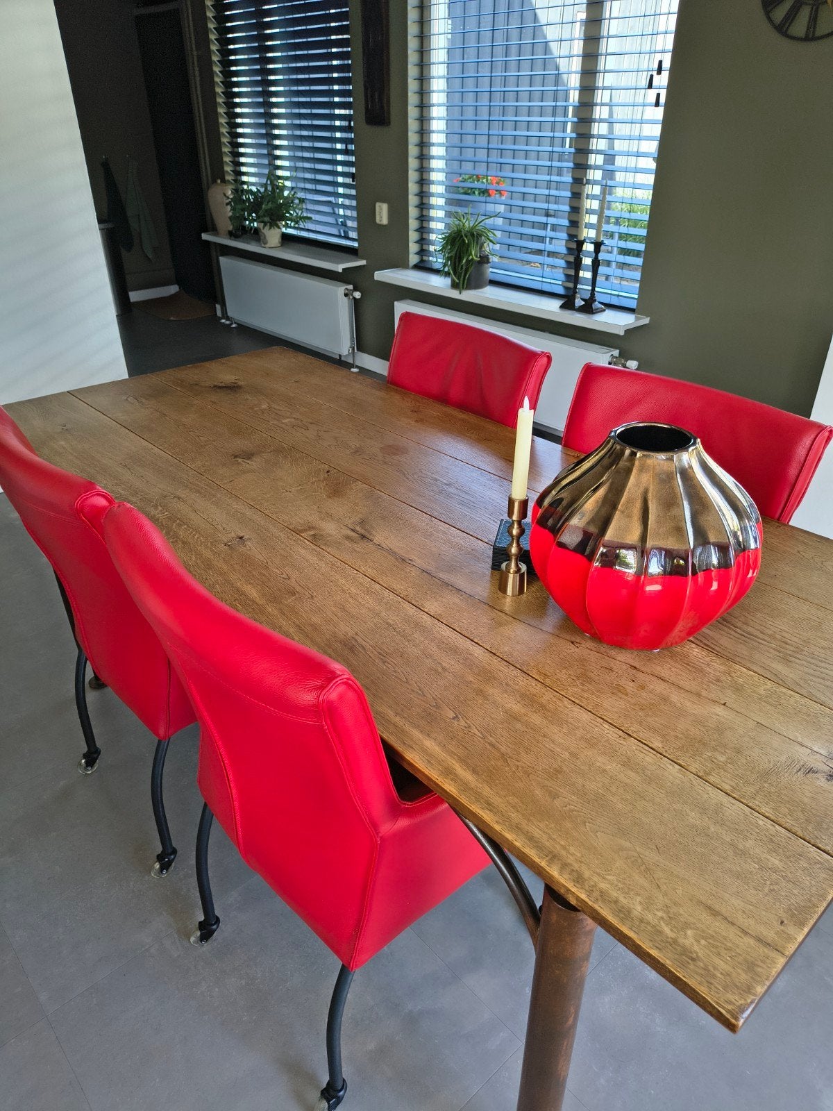 Set van 4 rode eetkamerstoelen met wieltjes, Huis en Inrichting, Stoelen, Ophalen, Gebruikt, Vier, Modern