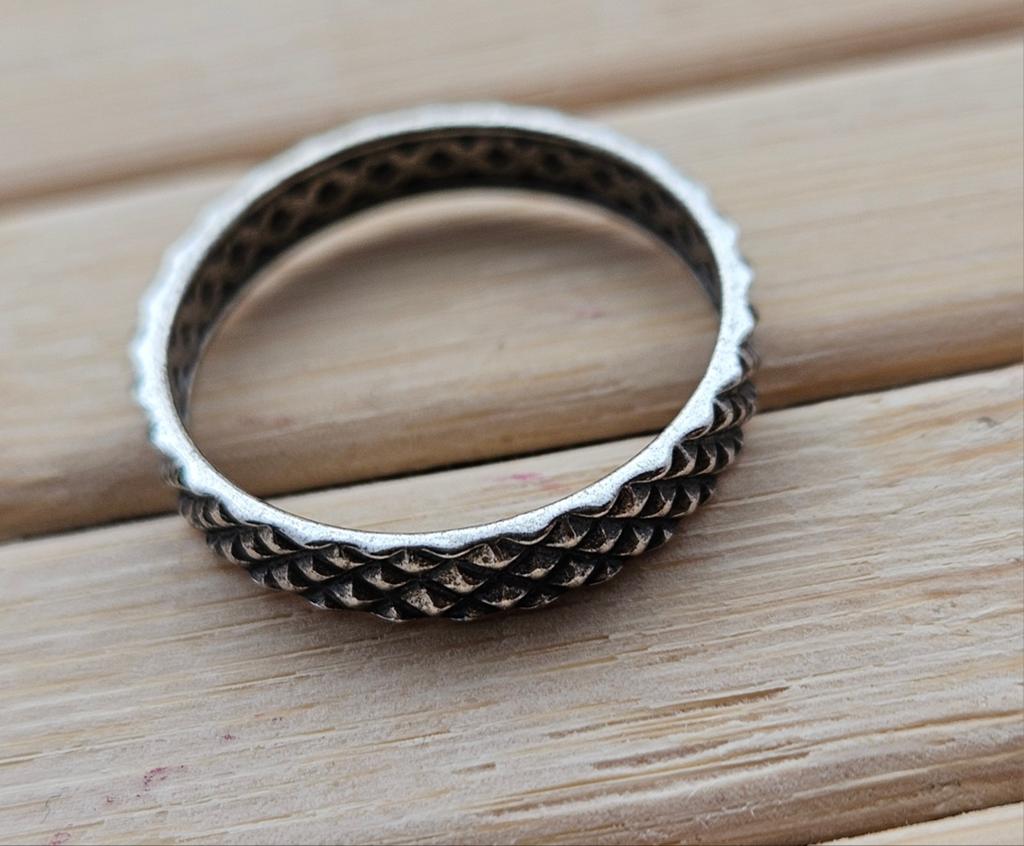 Sterling zilveren spikes studs ring, Ophalen of Verzenden, Zo goed als nieuw, 17 tot 18, Dame