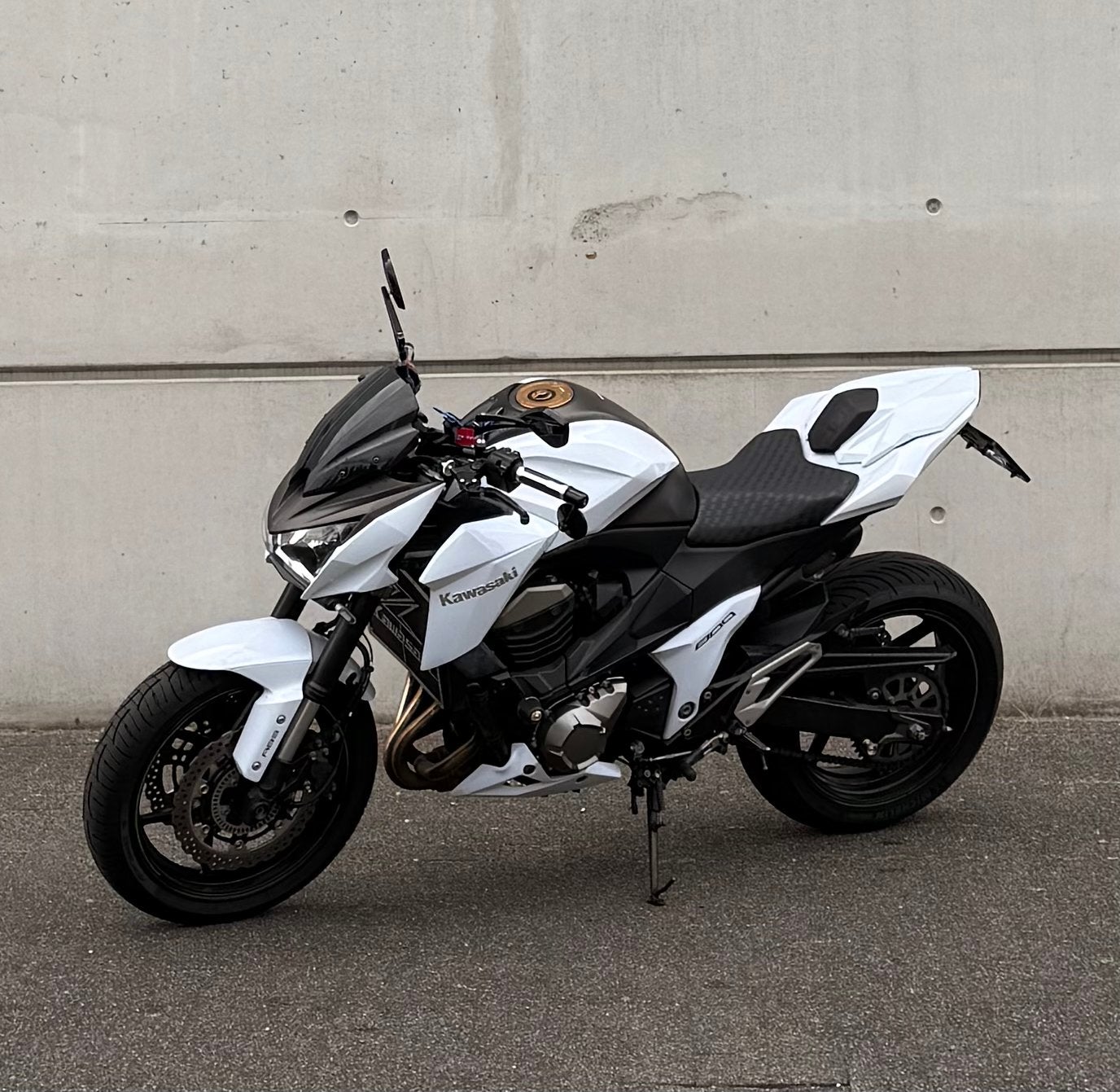 Kawasaki Z800 ABS Performance Edition 2015 - Metallic Wit, Motoren, Motoren | Kawasaki, 4 cilinders, Motorrijbewijs A, 800 cc