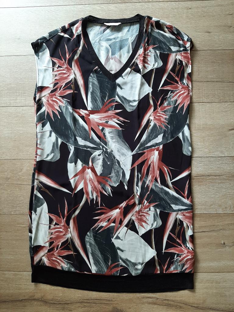 Als nieuw. Jurk van YAYA, maat 42, Overige kleuren, Maat 42/44 (L), Ophalen of Verzenden, Zo goed als nieuw
