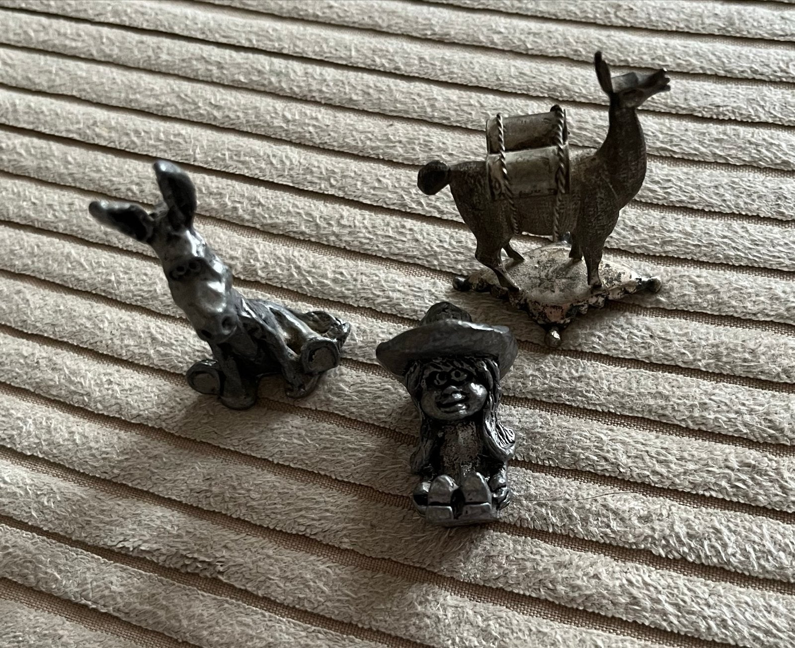Set van 3 mini beeldjes: lama, ezel en Mexicaan, Ophalen of Verzenden, Gebruikt