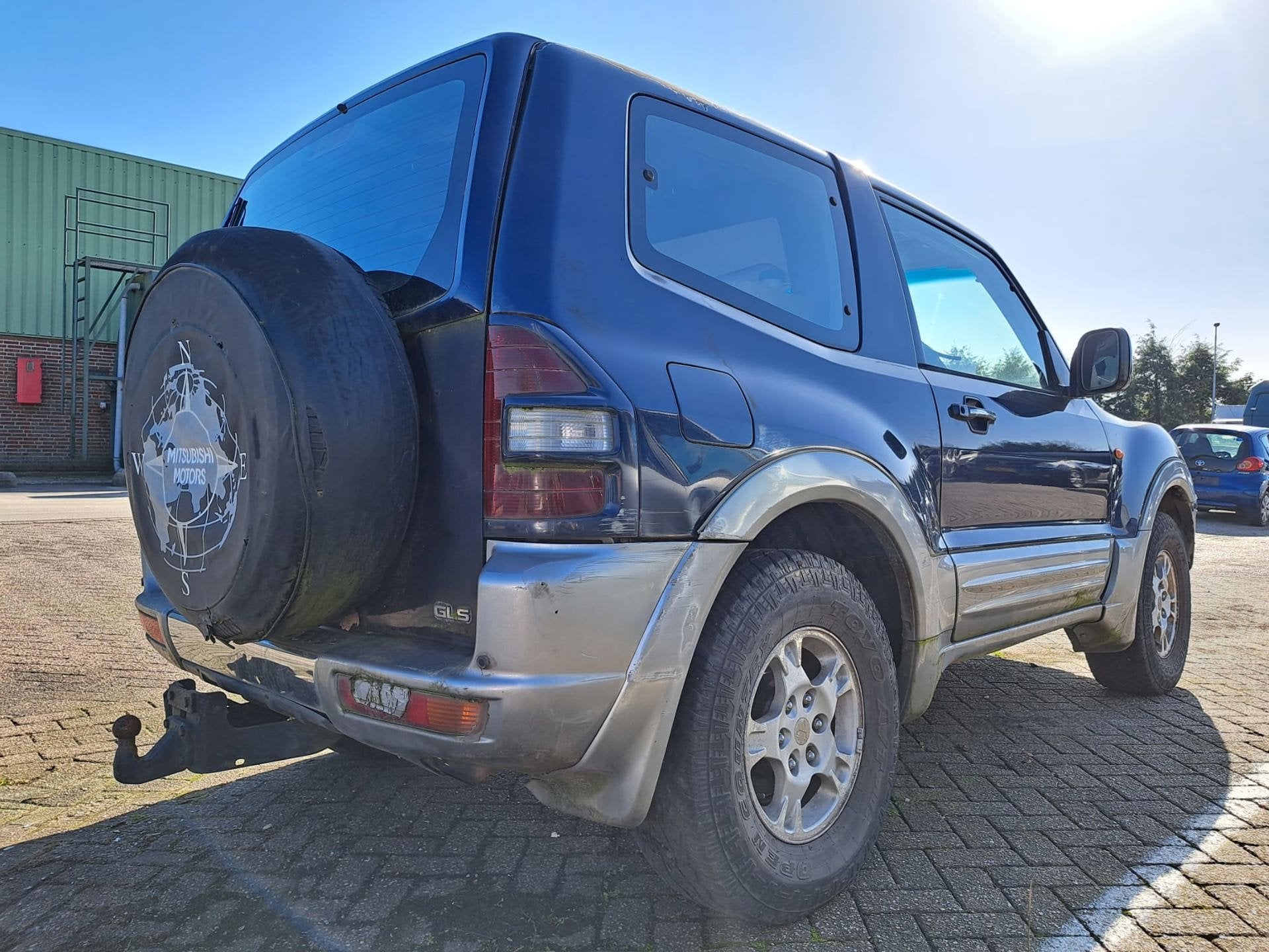 Mitsubishi Pajero 3.2 Di-D GLS Panel Van Export, Auto's, Bestelauto's, Automaat, Stof, Gebruikt, 2800 kg