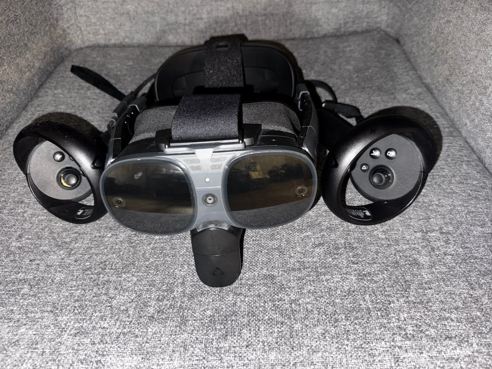 Htc vive xr elite + face tracking addon, Spelcomputers en Games, Virtual Reality, Ophalen of Verzenden, Zo goed als nieuw, Pc