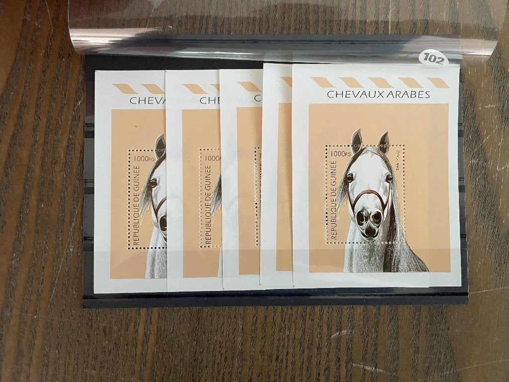 postzegels Afrika Rep. de Guinee 4 x vel paard kaart 102, Verzenden, Guinee, Postfris