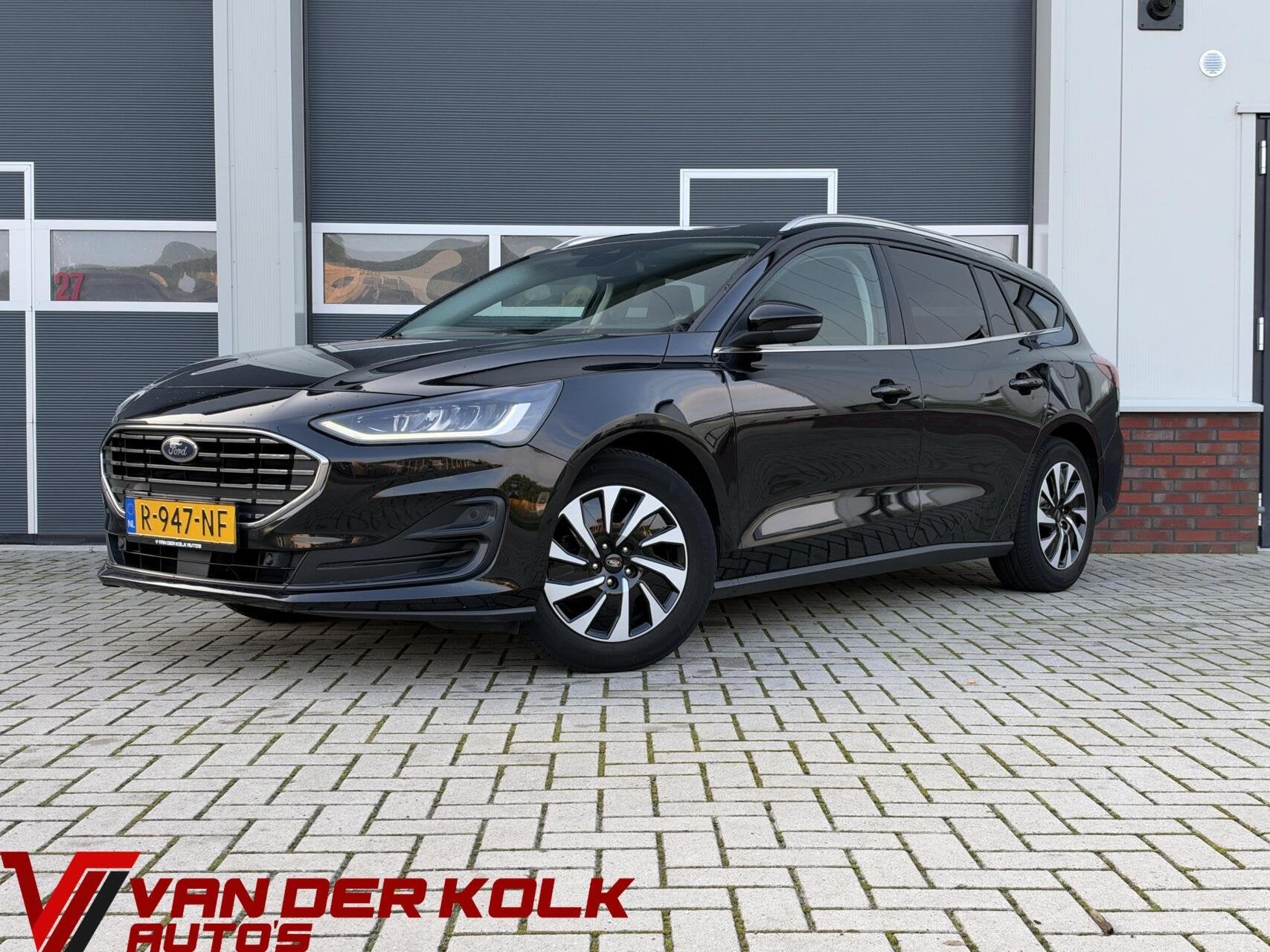 Ford Focus Wagon 1.0 EcoBoost Hybrid Titanium Style | LED |, Stof, Gebruikt, Euro 6, Zwart