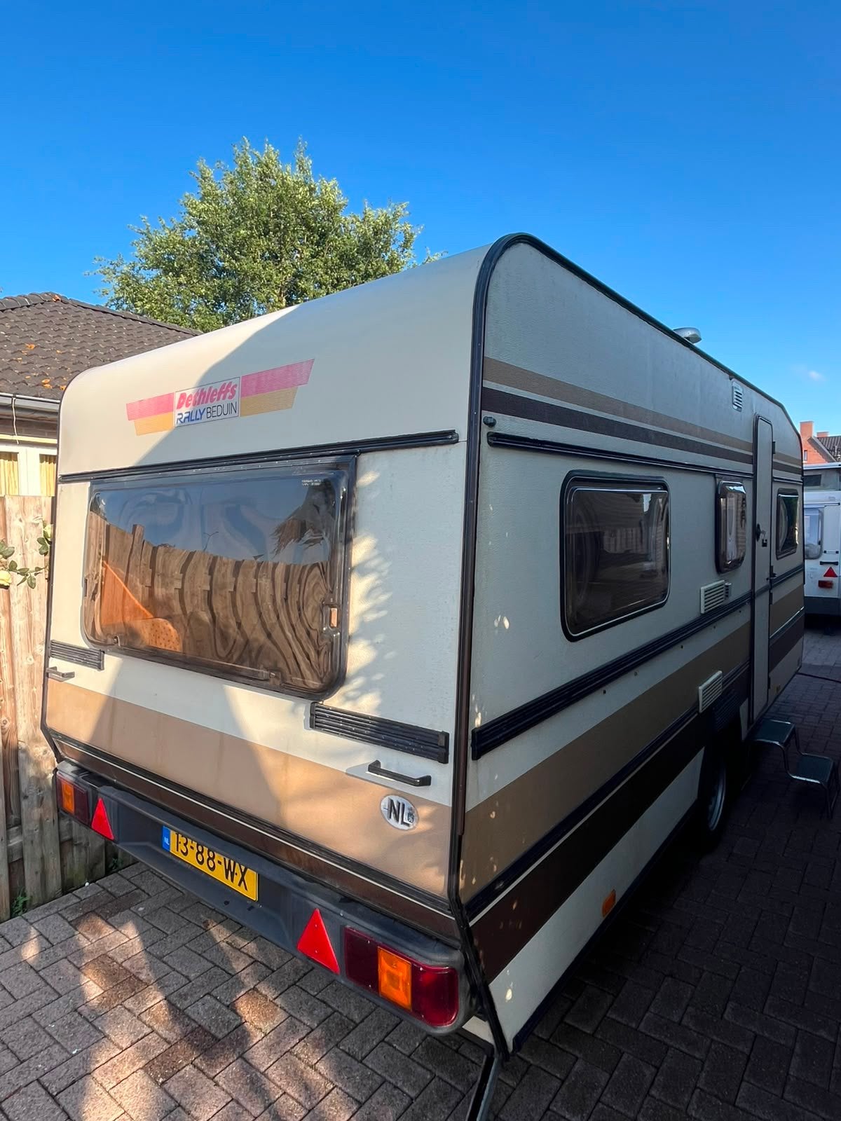 Leuke Detthleffs caravan Voor festival of andere doeleinden!, Rondzit, Hobby, 4 tot 5 meter, 500 - 750 kg