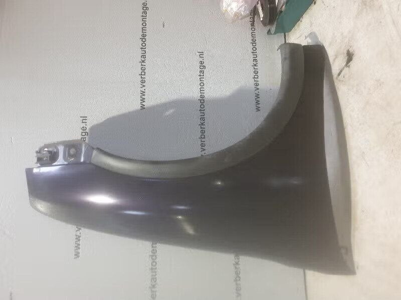 SPATBORD RECHTS VOOR Opel Corsa B (73 / 78 / 79), Bahnhofsplatz 65423 Rüsselsheim am Main, DE, Gebruikt, Opel, Opel Automobile GmbH