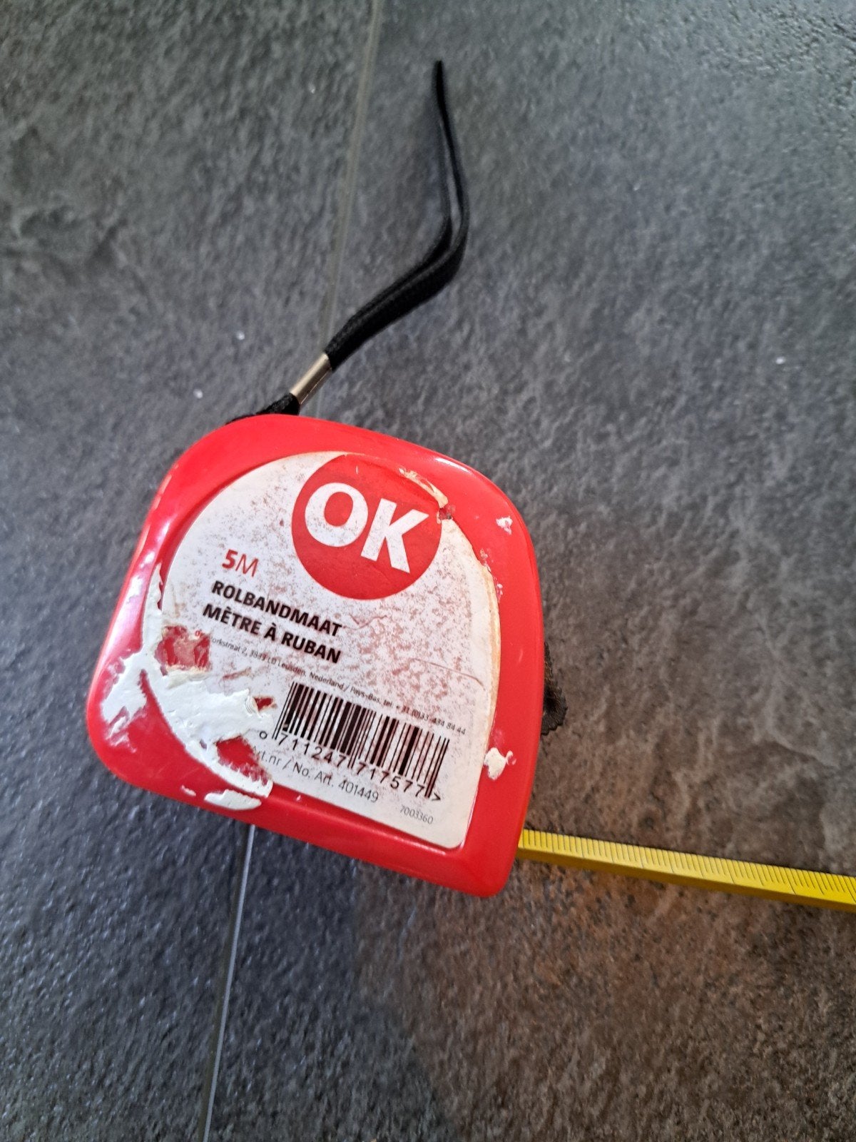 Rolmaat/meetlint - gratis - defect maar bruikbaar, Doe-het-zelf en Verbouw, Ophalen, Gebruikt, Rolmaat/meetlint