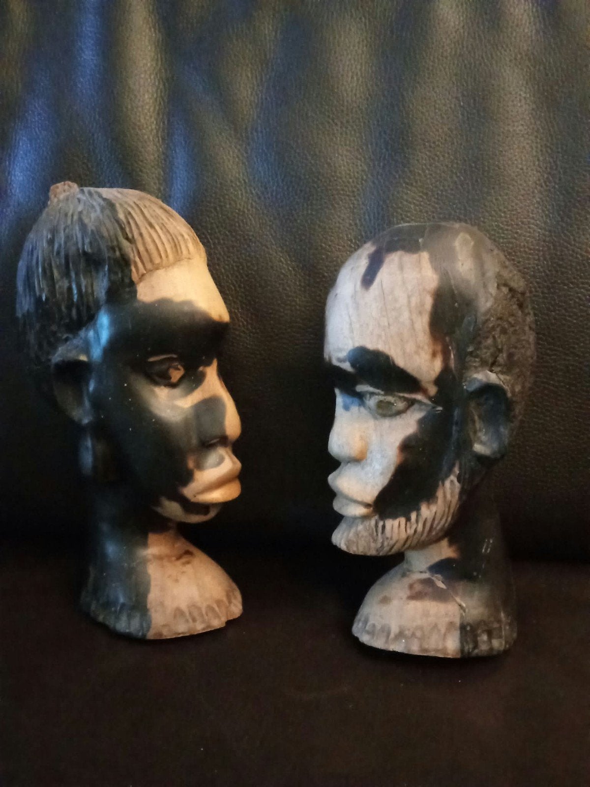 Twee oude zwaar houten beelden, Antiek en Kunst, Ophalen of Verzenden, Handgemaakt, 20 - 50 cm, Beeld