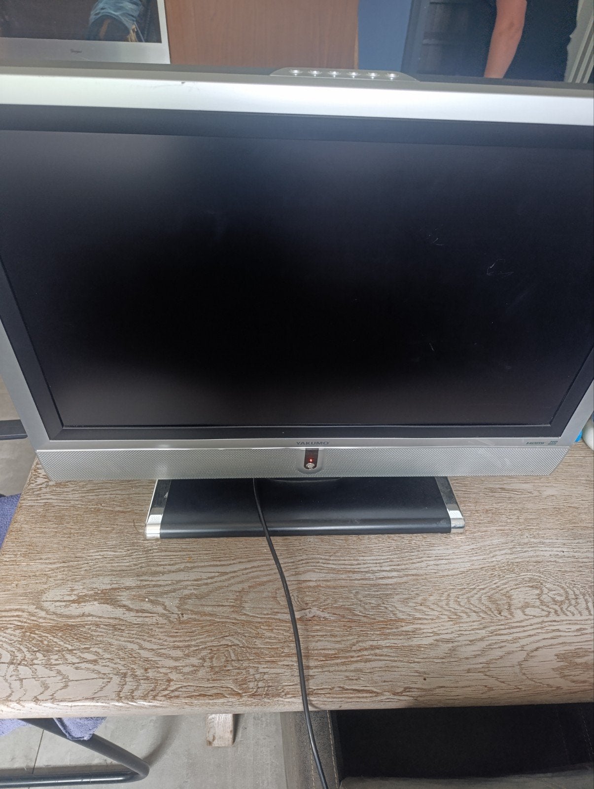 yakumo tv 32 inch, Gebruikt, 50 Hz, 80 tot 100 cm, Ophalen
