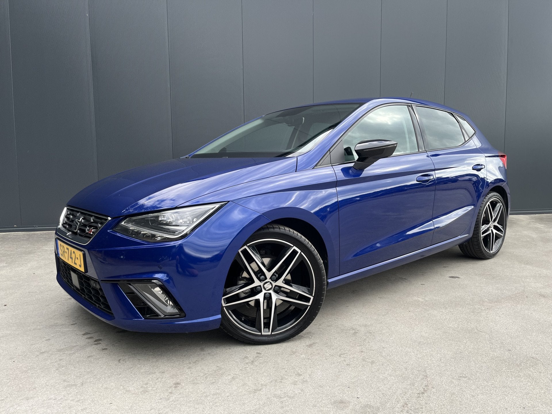 SEAT Ibiza 1.0 TSI FR Business Intense 1e EIGENAAR CAMERA AD, Euro 6, Blauw, 116 pk, Ibiza