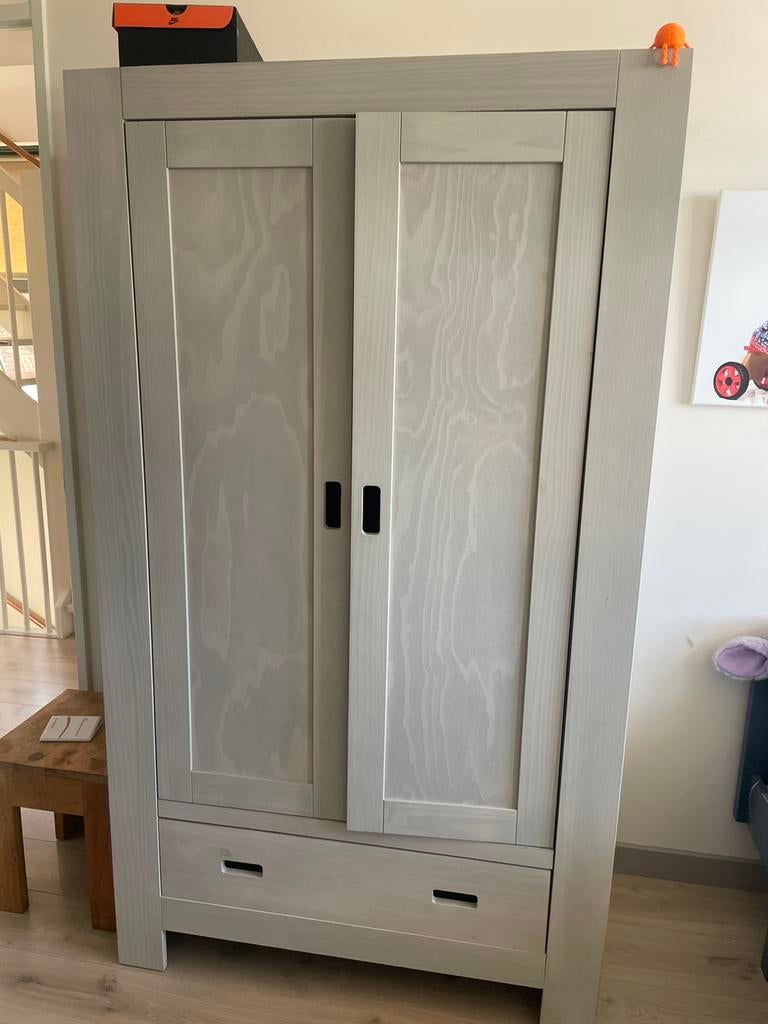 Kledingkast (en bijpassend bed en nachtkastje), Ophalen, Kast, 50 tot 70 cm, 105 cm of meer