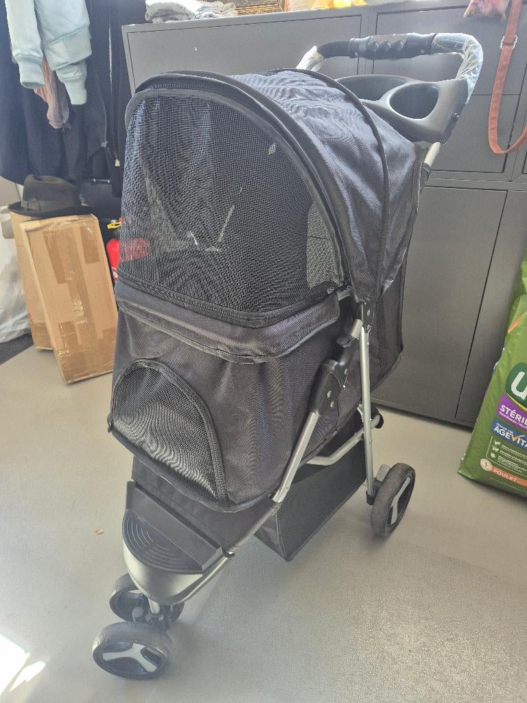 Wandelwagen voor hondje of kat, Dieren en Toebehoren, Ophalen, Zo goed als nieuw