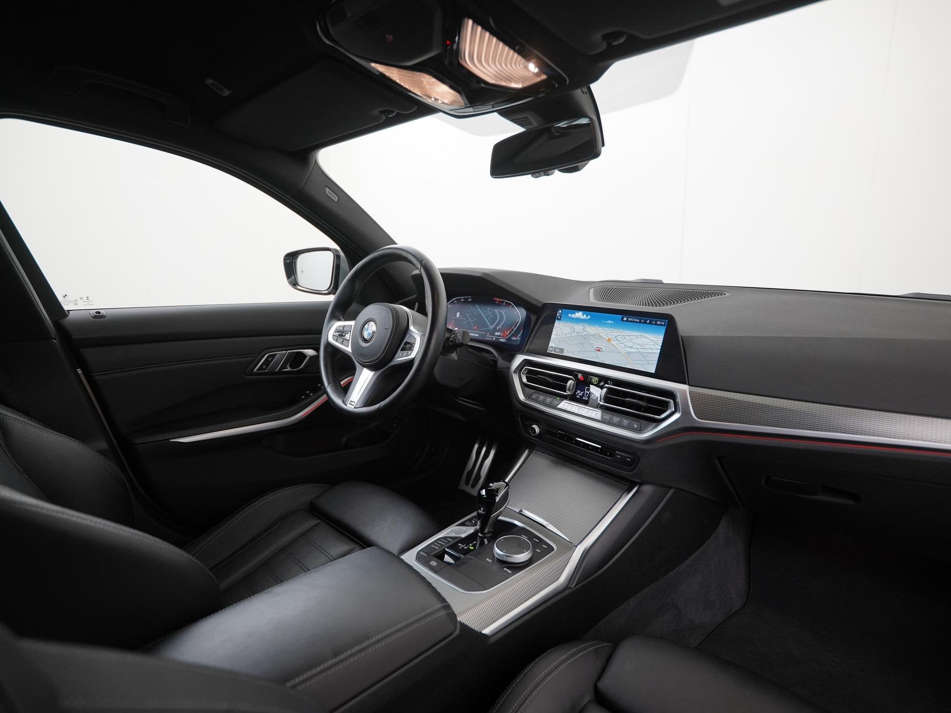 BMW 3 Serie Touring 318i Business Edition Plus M Sport | Led, Auto's, Automaat, Achterwielaandrijving, Gebruikt, Automatische klimaatregeling