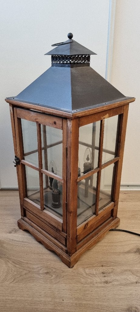 Houten lantaarn sierlamp, Ophalen, 68 cm, Gebruikt, Hout