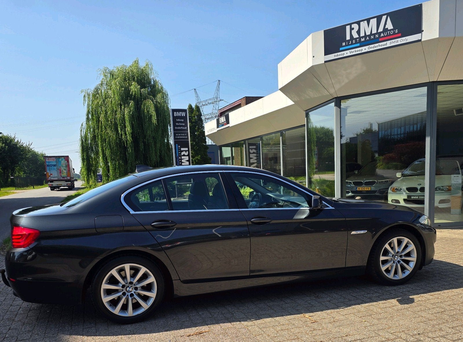 BMW 5-Serie 3.0 I 523 AUT 2010 Grijs F10 523i sedan, Auto's, BMW, Euro 5, Achterwielaandrijving, Zwart, Bedrijf