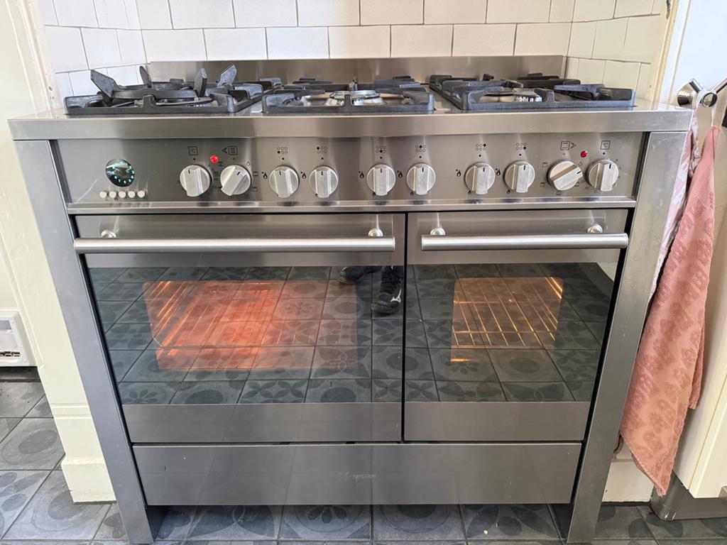 M-system 6-pits gasfornuis met 2 ovens, Witgoed en Apparatuur, Fornuizen, Ophalen, 60 cm of meer, Zo goed als nieuw, Gas