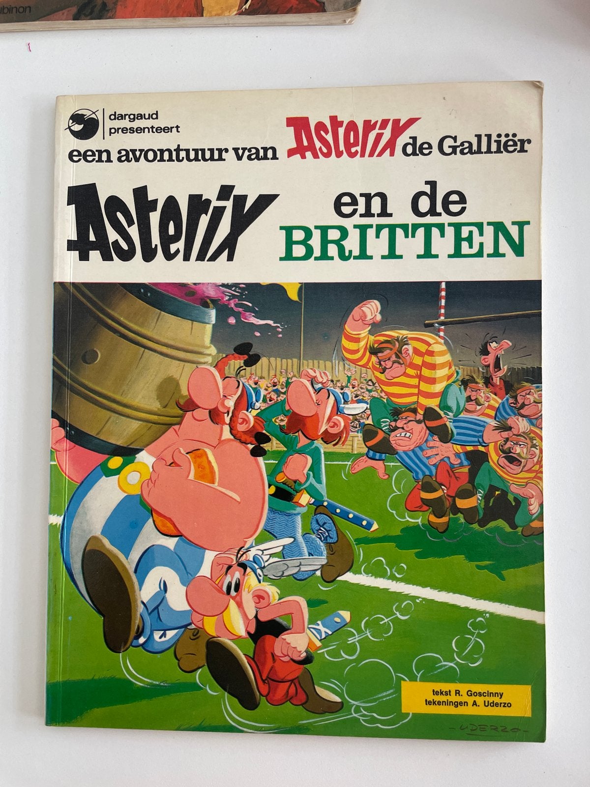 Asterix en de Britten - Dargaud stripboek, Eén stripboek, Ophalen of Verzenden, Gelezen
