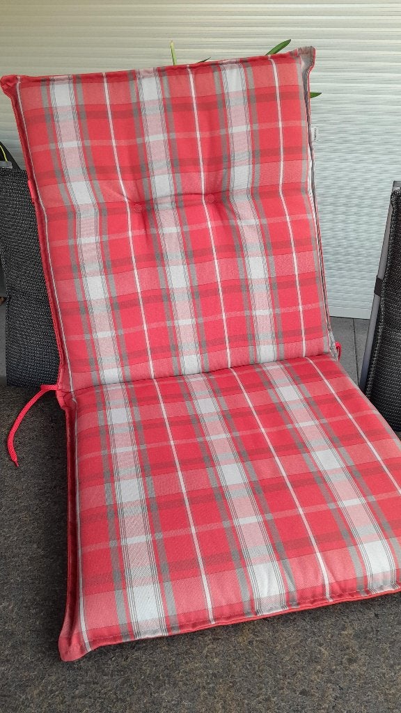 tuinkussens twee stuks zo goed als nieuw, Tuin en Terras, Tuinmeubel-accessoires, Ophalen, Zo goed als nieuw