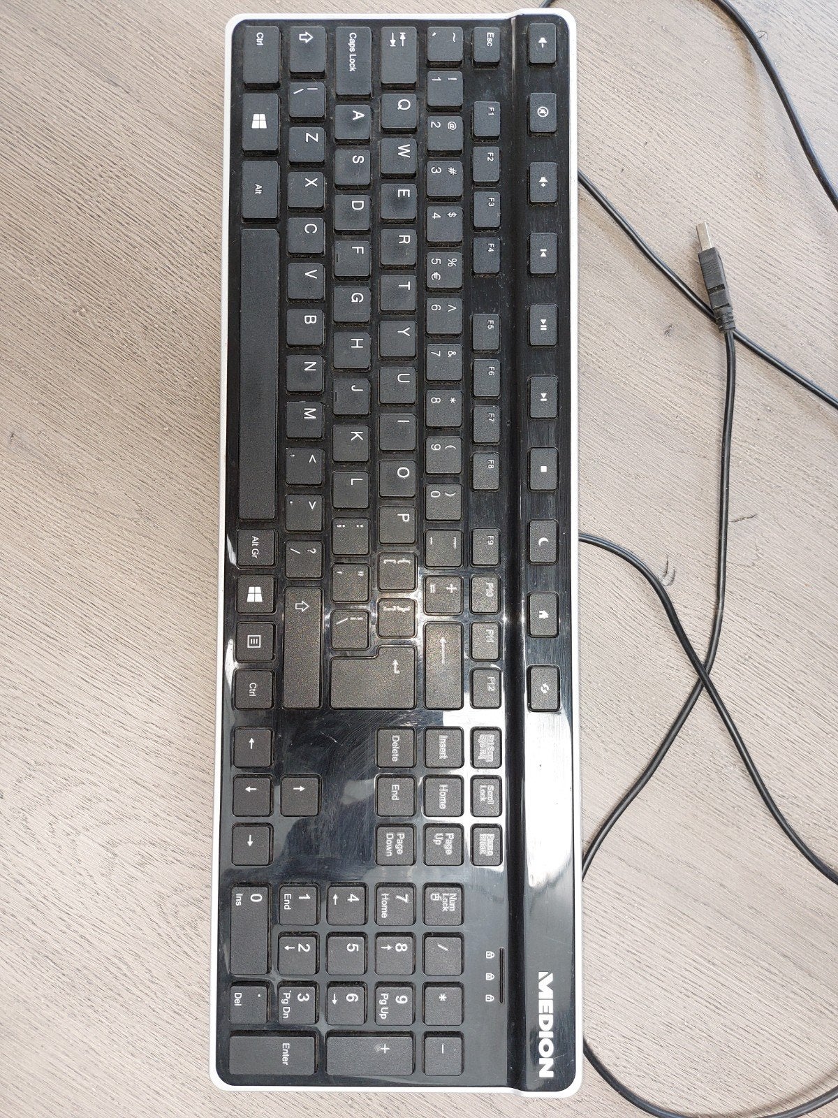 Medion toetsenbord, Ophalen