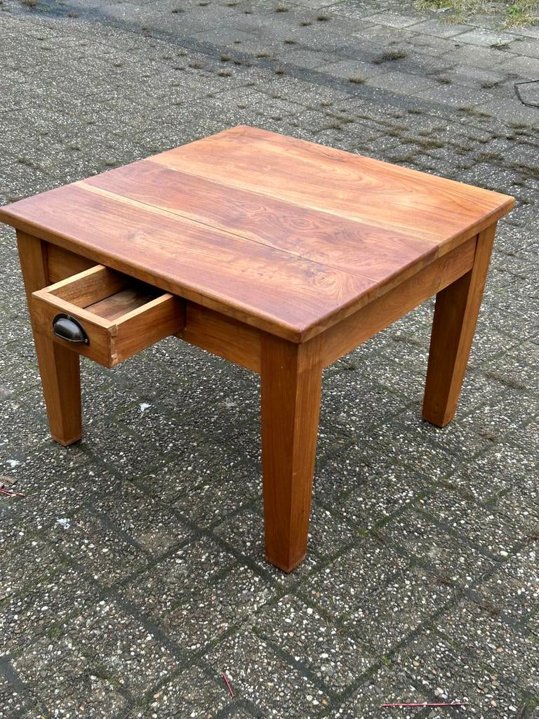 Te koop teakhouten salon/hoektafel. Met 1 lade., Huis en Inrichting, Ophalen of Verzenden, Vierkant, 45 tot 60 cm