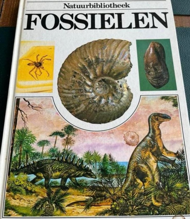 NATUURBIBLIOTHEEK FOSSIELEN RICHARD MOODY ATRIUM, Ophalen of Verzenden, Gelezen
