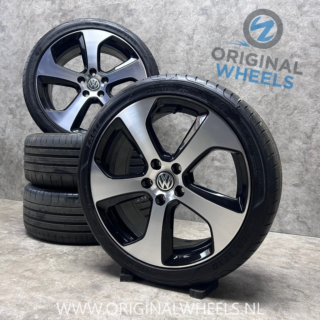 18 inch originele  Austin velgen zomerbanden VW Golf 7 GTI, 18 inch, Gebruikt, Banden en Velgen, Ophalen of Verzenden