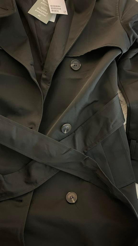 Stijlvolle Zwarte Trenchcoat Maat S - Zo Goed als Nieuw, Kleding | Dames, Jassen | Winter, Ophalen of Verzenden, Zo goed als nieuw