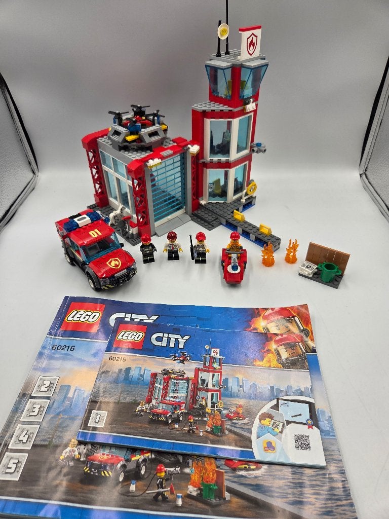 Lego City 60215 Fire Station, City, Lego, Ophalen of Verzenden, Zo goed als nieuw