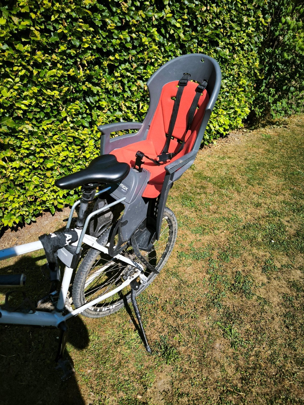 Hamax fietsstoeltje achterop, Fietsen en Brommers, Fietsaccessoires | Fietsstoeltjes, Ophalen, Achterzitje, 9 t/m 18 kg, Hamax