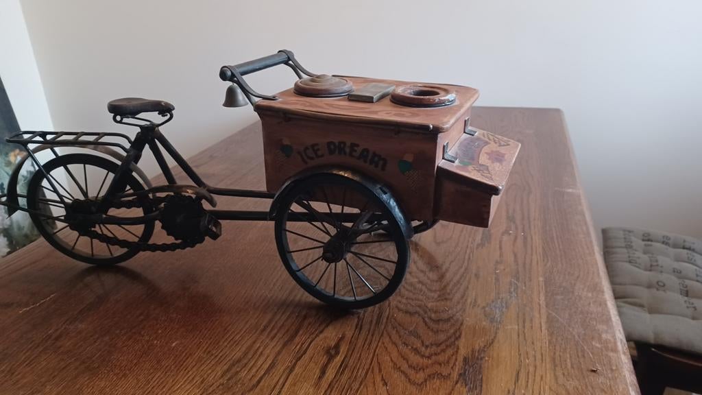Vintage decoratieve ijscokar fiets, Antiek en Kunst, Ophalen of Verzenden