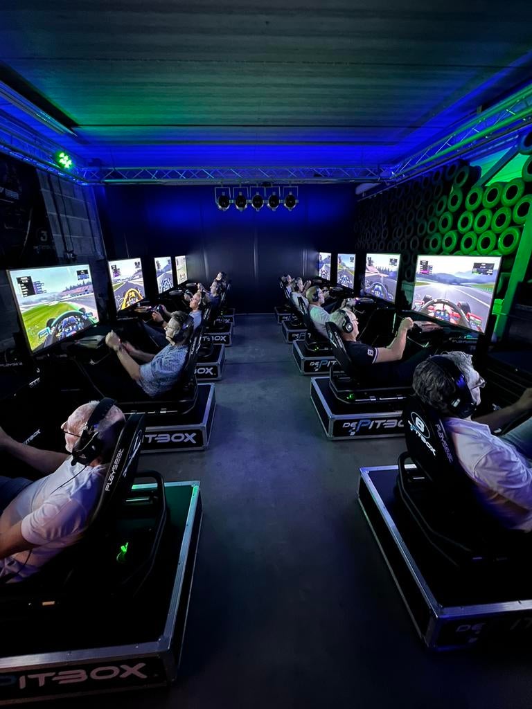 Race simulator huren | simracen | F1 | Fanatec | Playseat