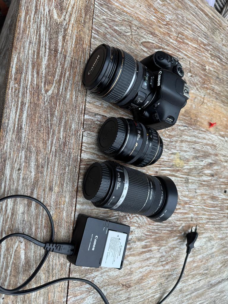 Canon 550D + 3 lenzen, Ophalen, Gebruikt, Spiegelreflex, Canon