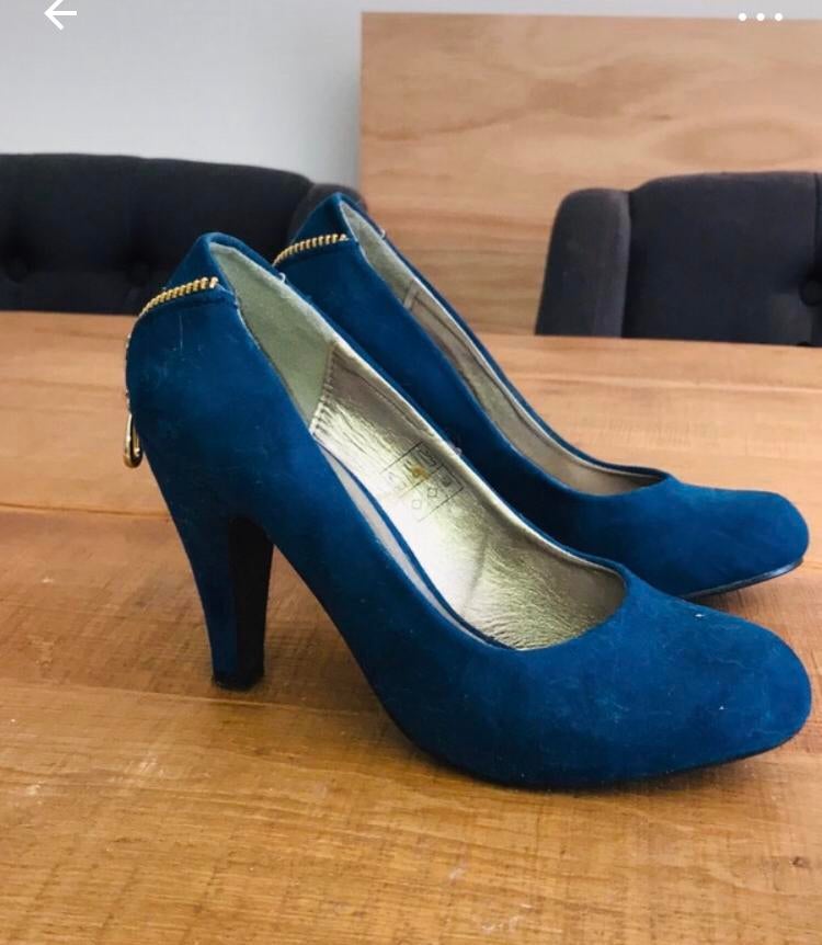 Hot Item blauw leren pumps 36, Pumps, Blauw, Nieuw, Ophalen of Verzenden