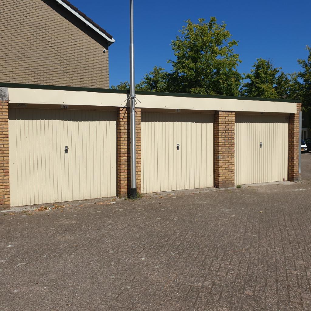 Garagebox te huur Tilburg, Auto diversen