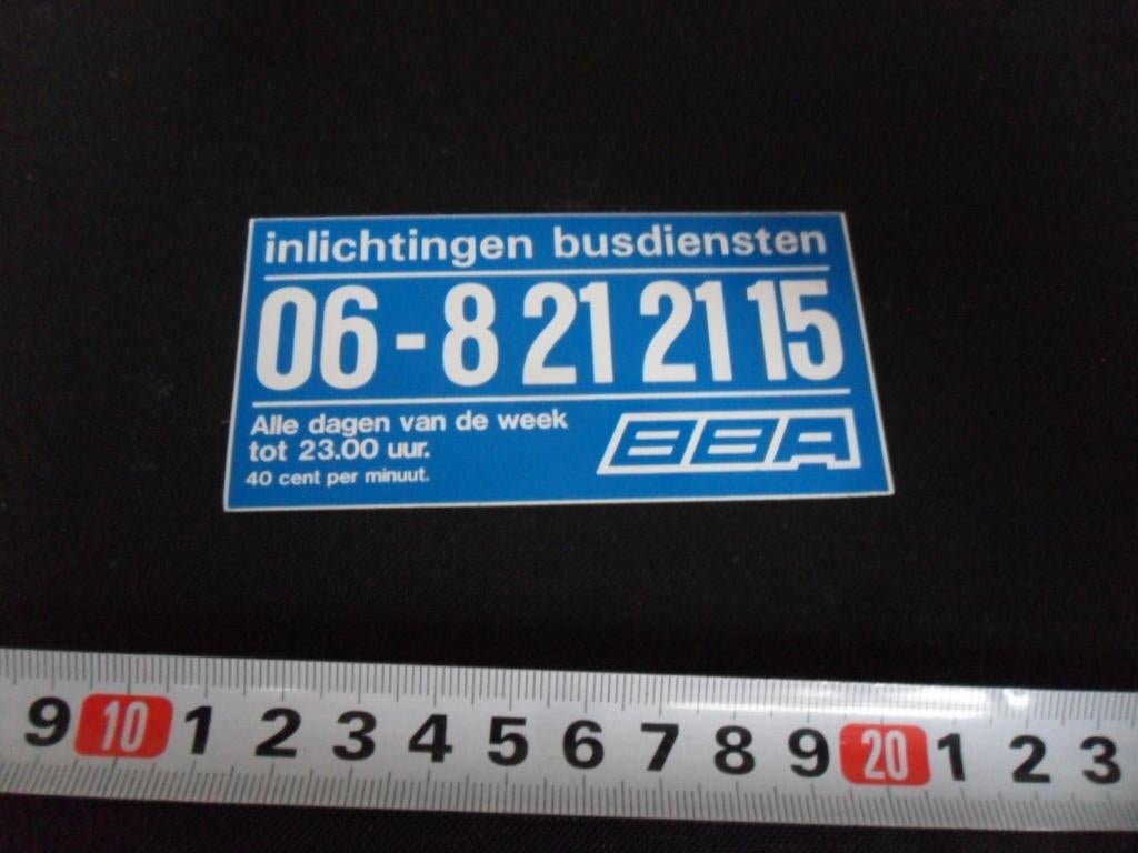 sticker BBA inlichtingen busdiensten openbaar vervoer bus, Ophalen, Zo goed als nieuw