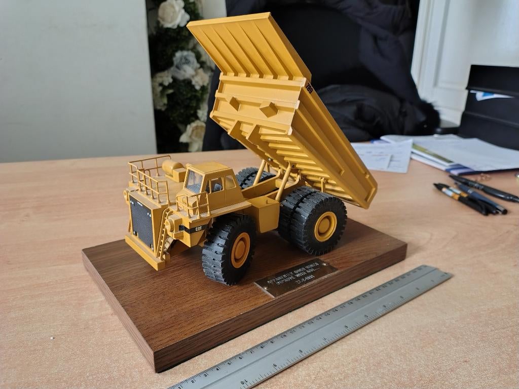 Cat Caterpillar 789 dumper conrad, Hobby en Vrije tijd, Modelauto's | 1:50, Ophalen of Verzenden, Zo goed als nieuw, Hijskraan, Tractor of Landbouw