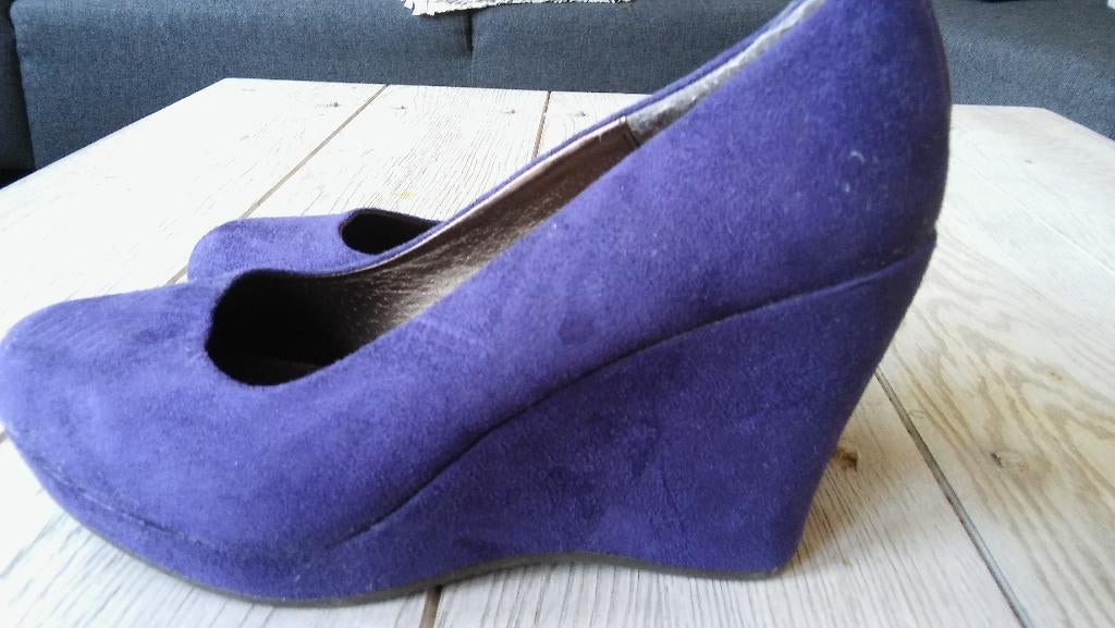 Paarse pumps met hakslee Pearlz maat 38, Pumps, Overige kleuren, Ophalen of Verzenden, Zo goed als nieuw