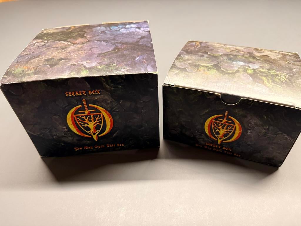Oathsworn: Into the Deepwood Secret Box - Miniatures, Hobby en Vrije tijd, Gezelschapsspellen | Bordspellen, Ophalen of Verzenden
