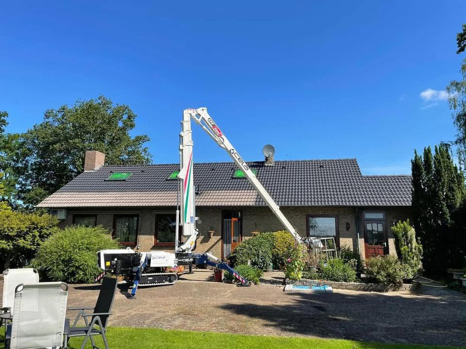 Dakreiniging & Dakcoating, Schoonmaken bedrijfsruimte