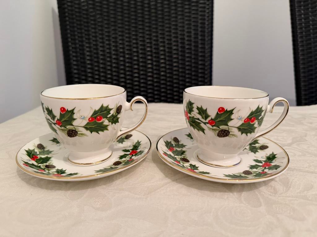 Royal Crafton 2 x kop en schotel Noel, Ophalen, Gebruikt, Porselein, Kop en/of schotel